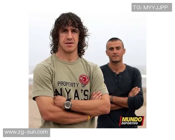 足球明星驾座瞬间展现风采与魅力的精彩瞬间合集